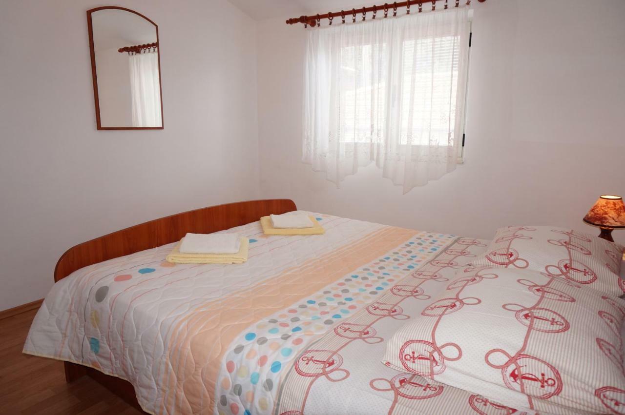 Apartments Ivona Lumbarda Bilik gambar